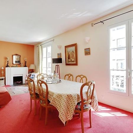 Apartamento Sejour Au Pied De La Tour Eiffel París Exterior foto